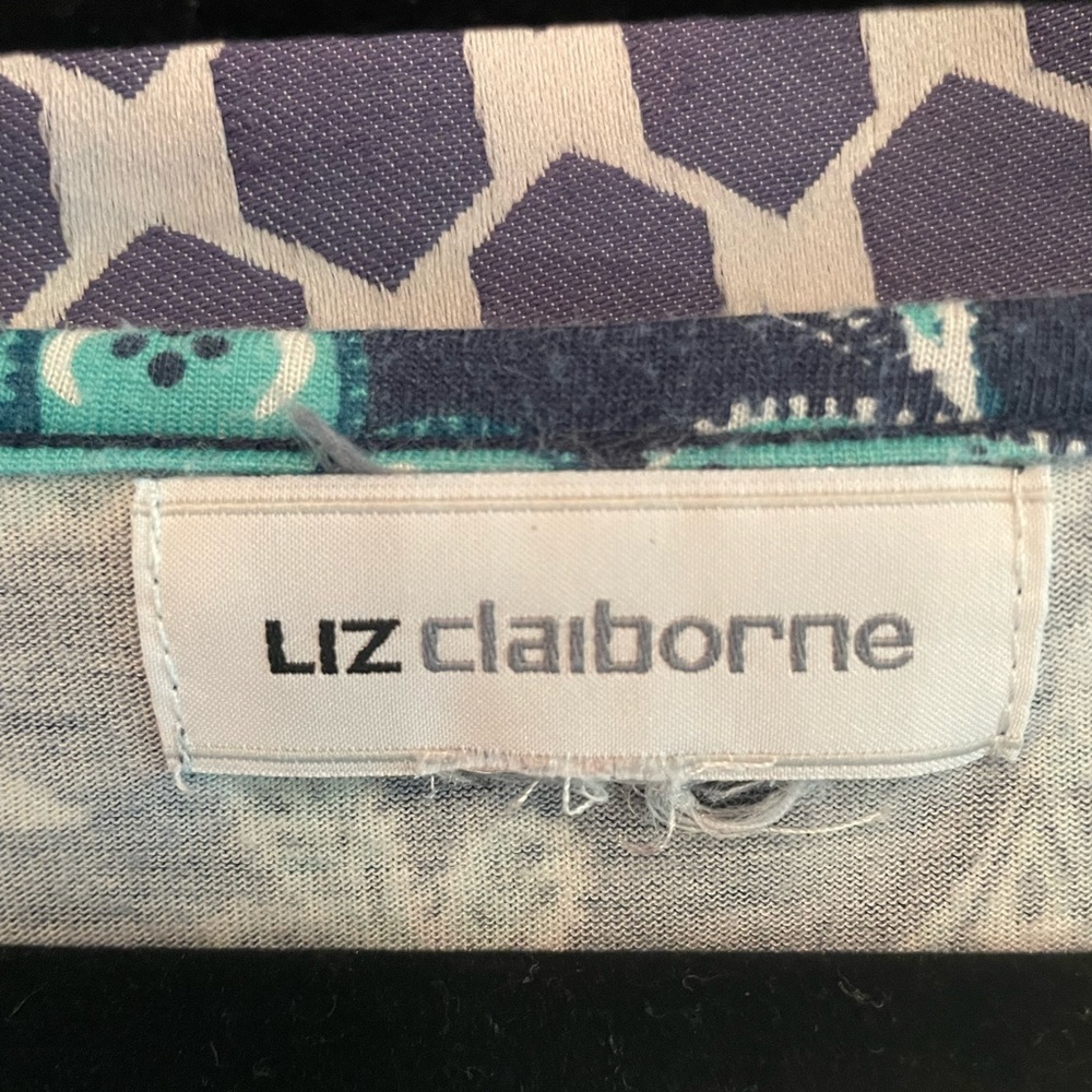liz Claiborne woman’s floral & paisley top, size large,‎ great colors - Picture 5 of 5